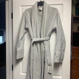 Pottery Barn Robes for Sale- Grey Waffle White Piping - Small